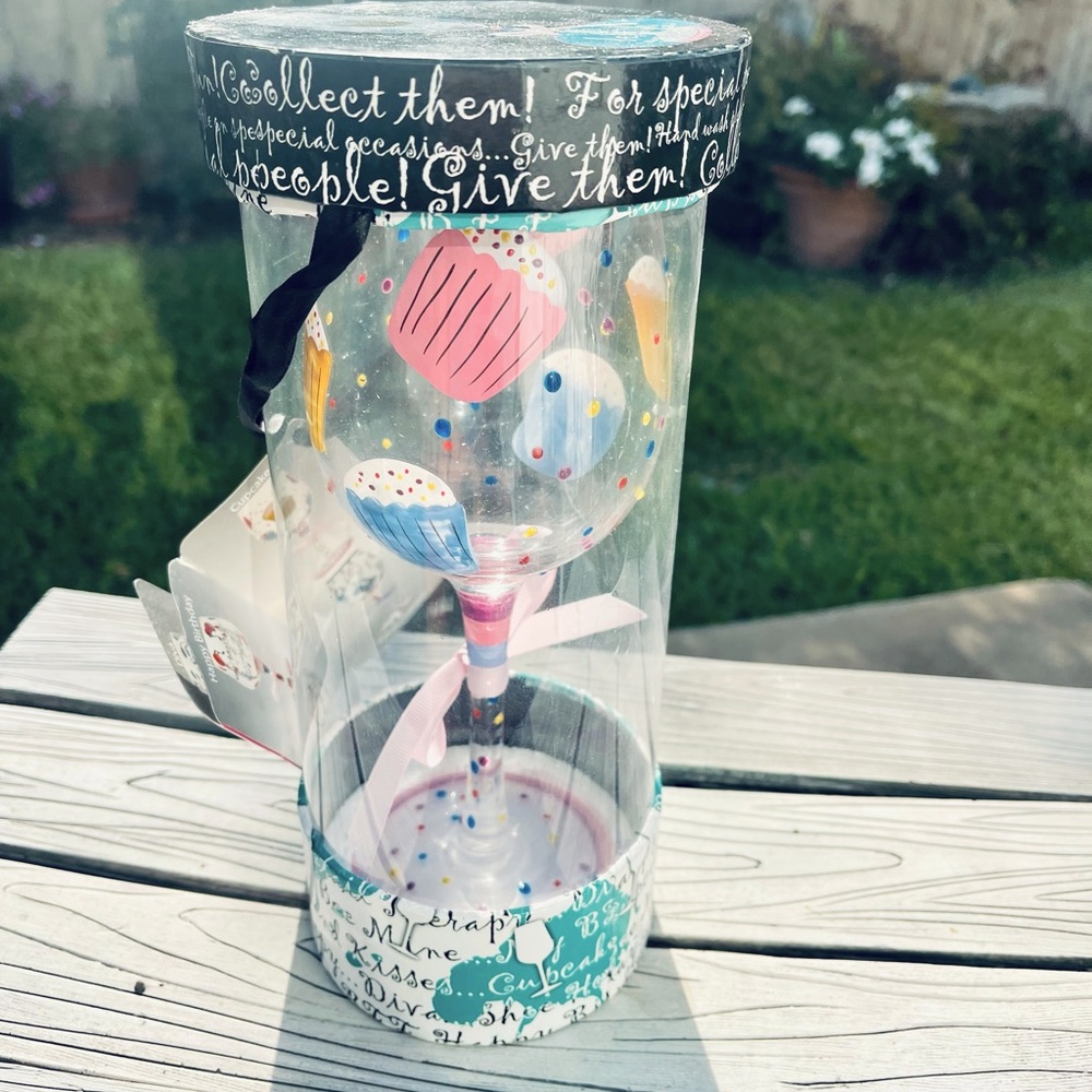 Delish Wine Glass Hand Painted Birthday Cupcakes NWT